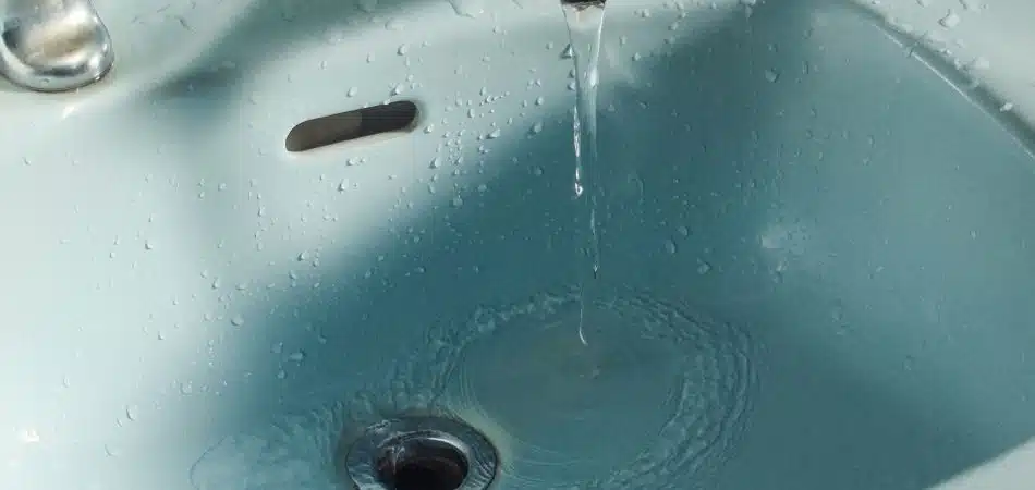 sink with slow drain