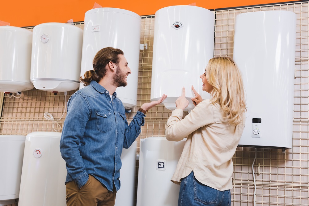 two people discussing about water heater installation